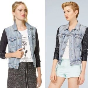 ARITZIA TALULA HARLEM small denim jean jacket with faux leather sleeves